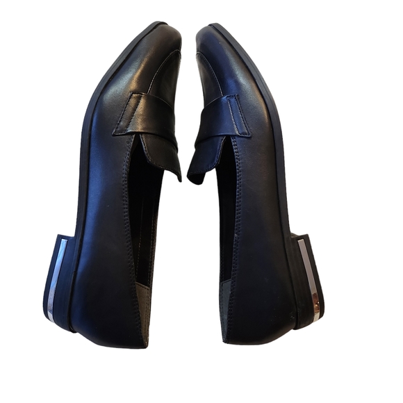 ♡Bar III Involvel Women's Black Leather Pointy Toe Loafers w/Silver Accent 9.5M - Picture 6 of 10